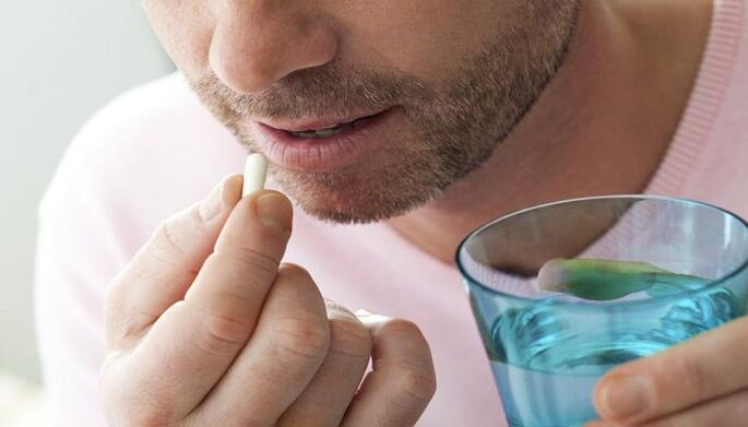 Kapsüllerde vitamin alımı